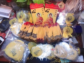 Lá bồ đề dát vàng loại to