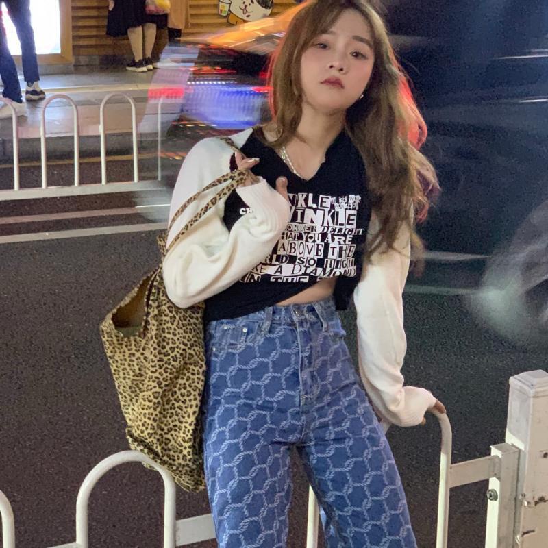 Áo Croptop Tay Ngắn Cổ Chữ V Dáng Ôm In Chữ Thời Trang Cho Nữ