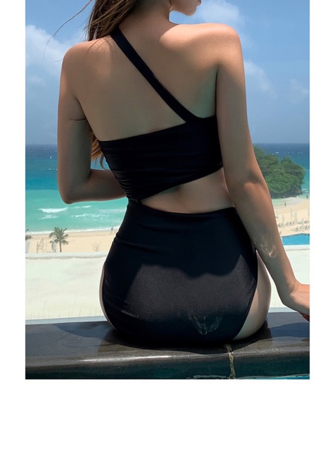 [BKN650] <HÀN> BODYSUIT CUTOUT CHÉO CỔ KIỂU HÀN | BigBuy360 - bigbuy360.vn