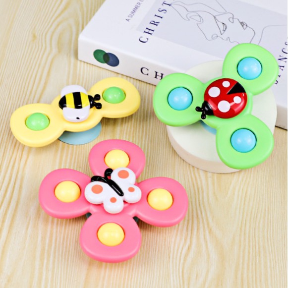 Bộ 3 Con Quay Spinner Đồ Chơi Trong Nhà Chong Chóng Gắn Tưởng Có Tiếng Lục Lạc Cho Trẻ - Max Store