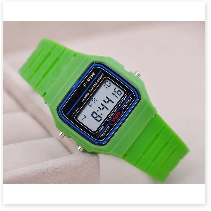 Đồng hồ đeo tay  BH 1 THÁNG  Đồng hồ đeo nam nữ điện tử classic  F-91W (màu đen) chống nước cao 8156