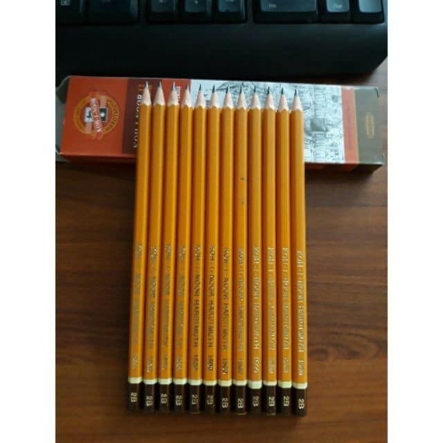 10- bút chì có gôm / không gôm- HB ( giao màu ngẫu nhiên)