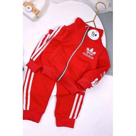 Bộ Adidas thu đông cho bé từ 15 đến 29kg