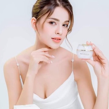 Kem Dưỡng Da Mặt Cao Cấp Face Cream X2 Quyên Lara Giúp Da Trắng Hồng-Mờ Thâm-Ngăn Ngừa Lão Hóa Da 30G