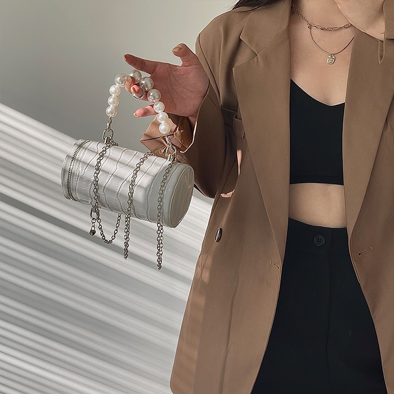 Túi đeo vai IELGY họa tiết da cá sấu đính ngọc trai giả phối dây xích thời trang retro dành cho nữ