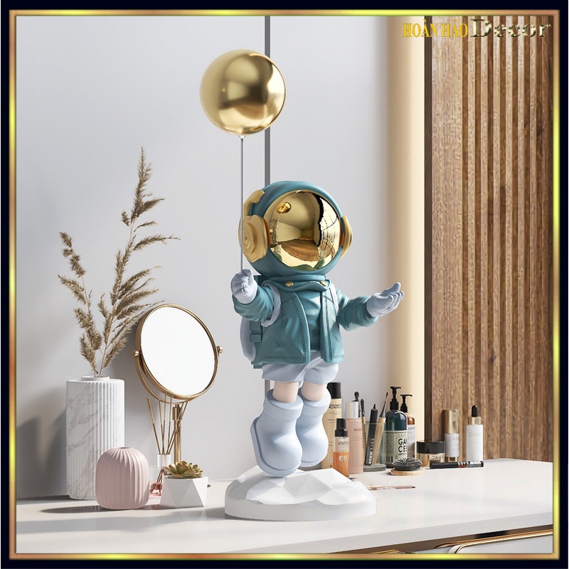 Tượng mô hình phi hành gia cầm bóng trang trí để bàn siêu hot,tượng trang trí để bàn,quà tặng độc đáo và thời thượng