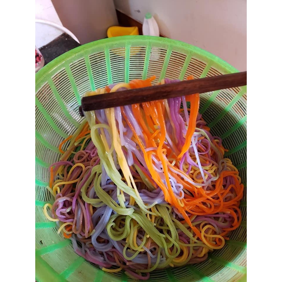 1KG Bún ngũ sắc đặc sản Cao Bằng, bún làm từ rau củ lá rừng tự nhiên