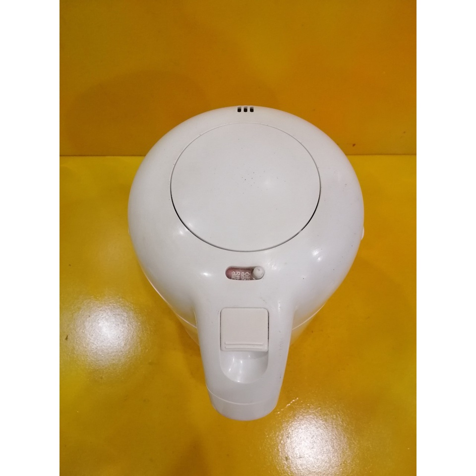 Bình thủy nội địa Nhật Mitsubishi PJ-C22F (2.2L) (5705915) bơm tay