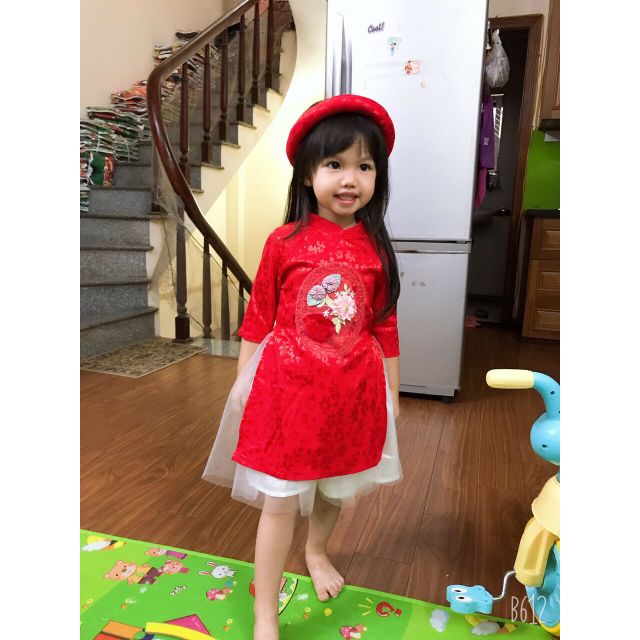Áo dài cách tân lụa cho bé