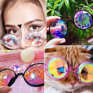 Kính mát gọng tròn tròng thấu kính vạn hoa