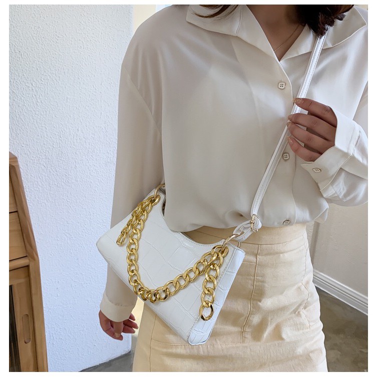 Túi xách nữ 👑FREESHIP 50K👑 Túi xách nữ dây xích bản to kiểu dáng mới lạ 2020 7163 | BigBuy360 - bigbuy360.vn