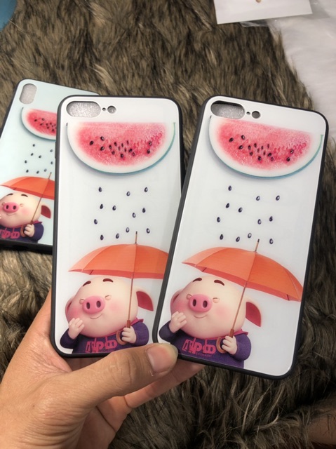 Ốp kính cường lực hình heo