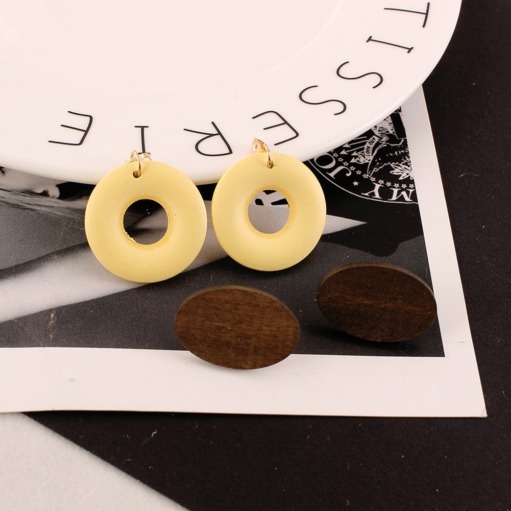 Khuyên tai tròn bằng gỗ tự nhiên cổ điển đơn giản thời trang