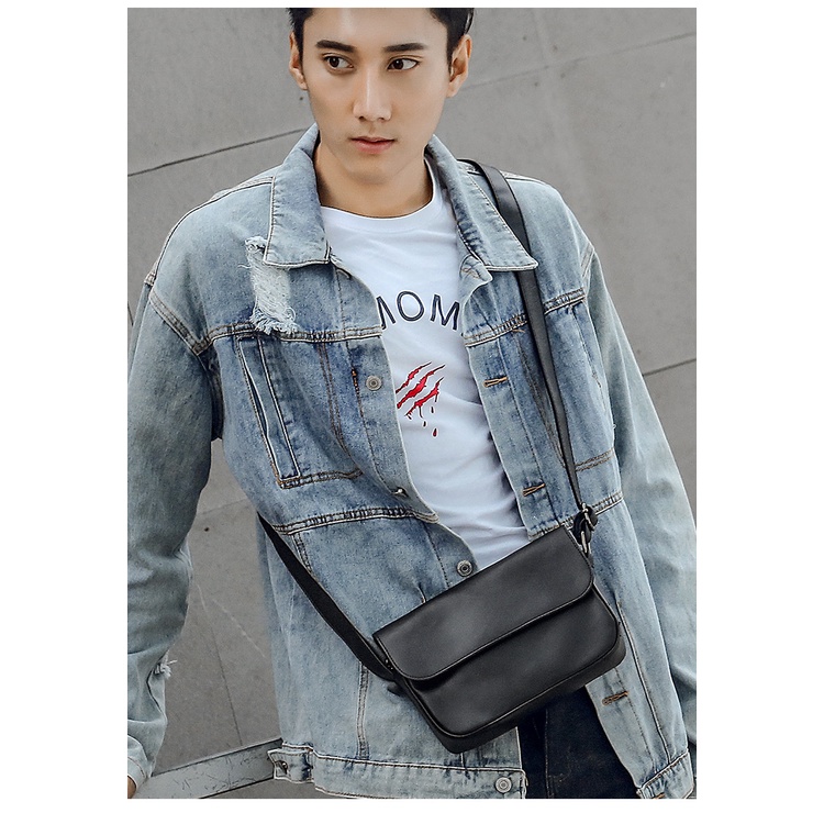 Túi Đeo Chéo Nam Kiểu Dáng Bì Thư Nhỏ Gọn Thời Trang Đường Phố Trẻ Trung Cá Tính Nhiều Ngăn Tiện Dụng Style Hàn Quốc