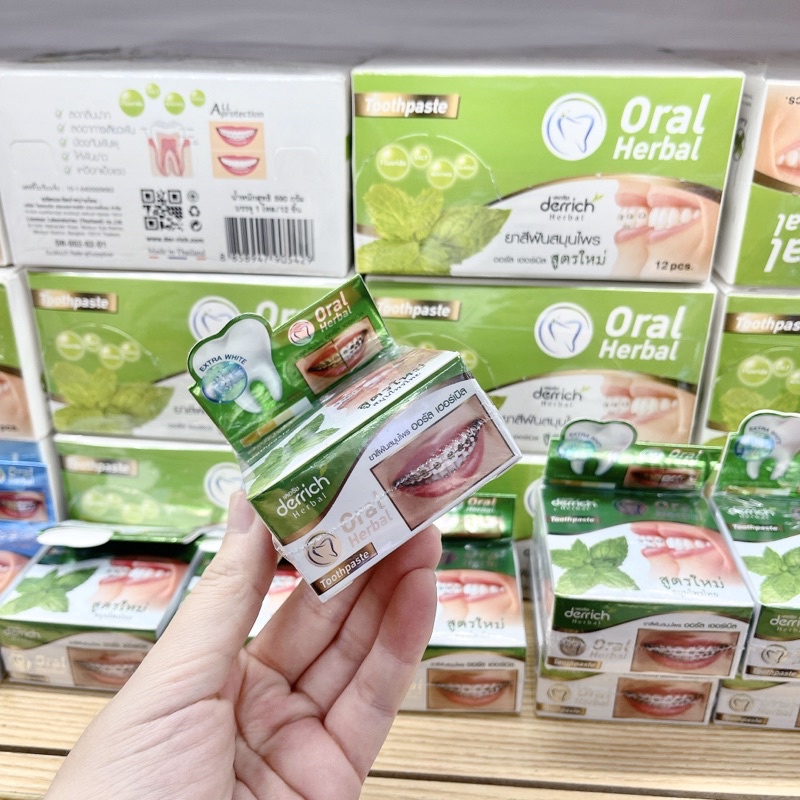 Kem đánh răng cho răng niềng răng sứ derrich thái lan