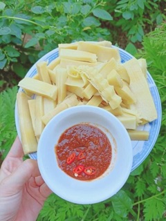 Mắm tép đỏ chua cay