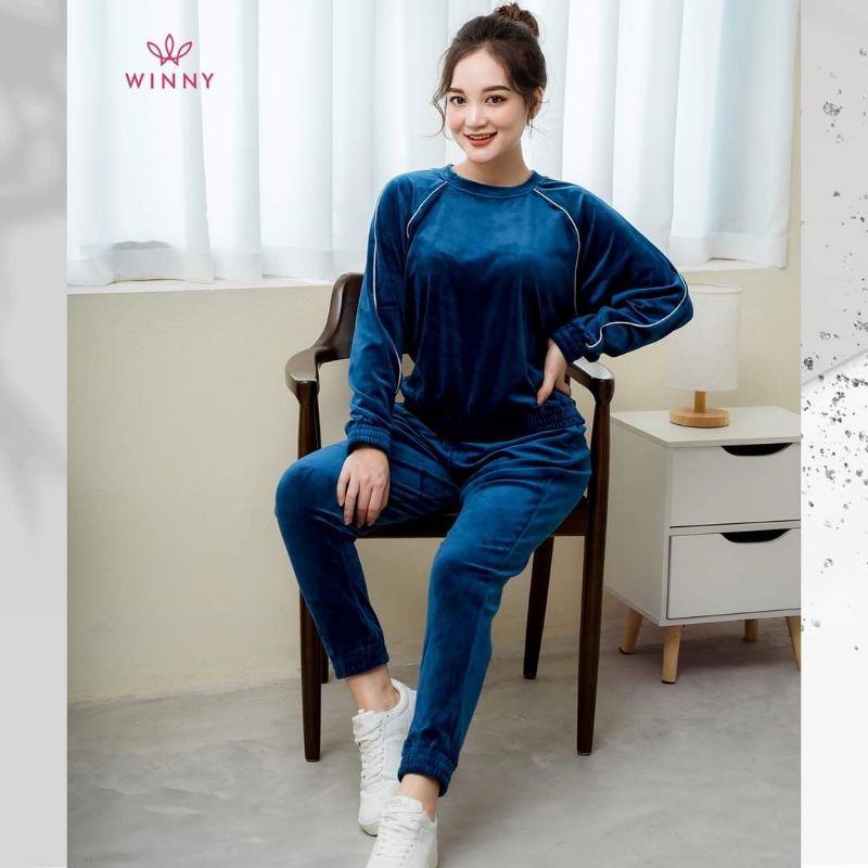 Bộ mặc nhà Nhung Winny 21513 Giá 585.000đ