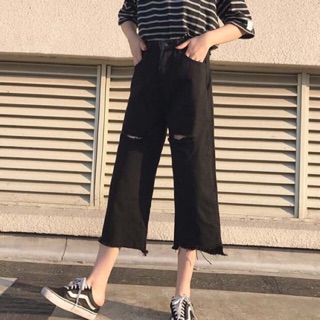 Baggy Jeans Ống Suông Rách Gối