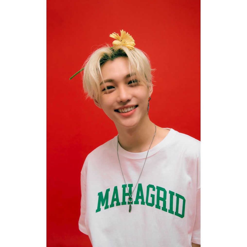 CHÍNH HÃNG ÁO THUN VARSITY LOGO MAHAGRID X STRAY KIDS I 22 SUMMER COLLECTION