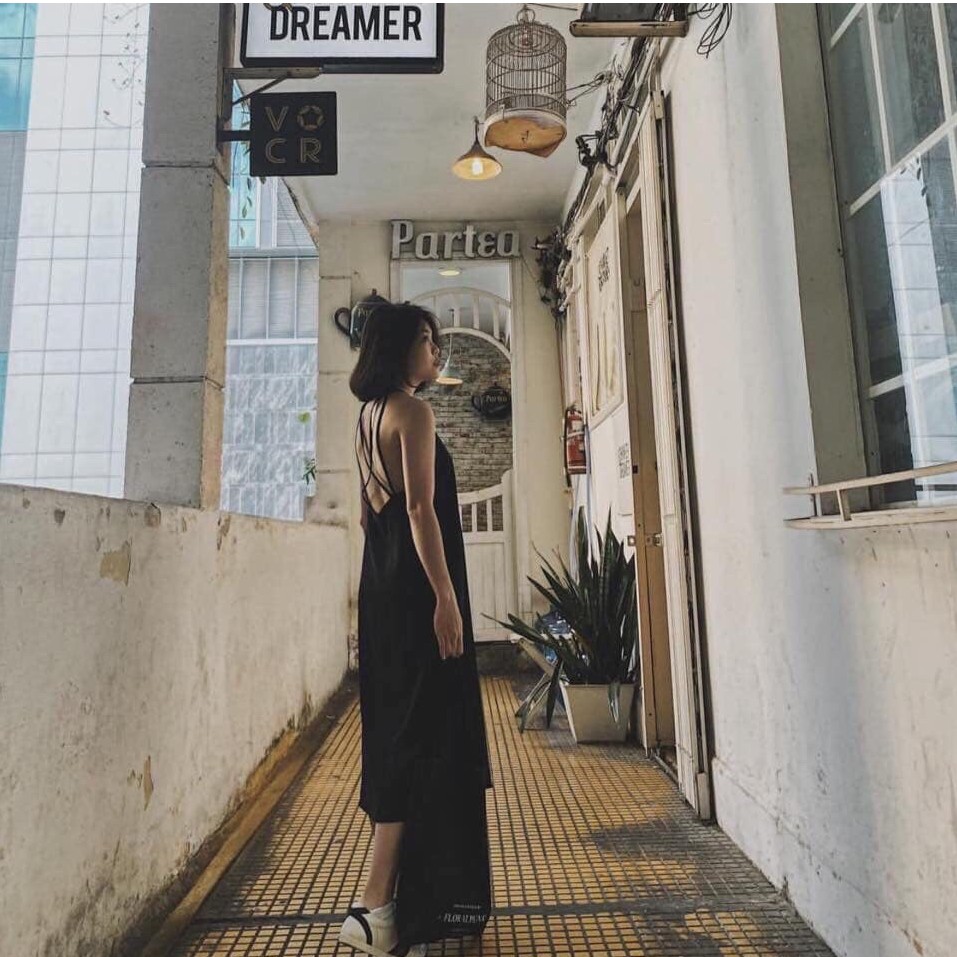 ĐẦM ĐẦM ĐEN SUÔNG ĐI BIỂN - VÁY ĐAN DÂY LƯNG | BigBuy360 - bigbuy360.vn