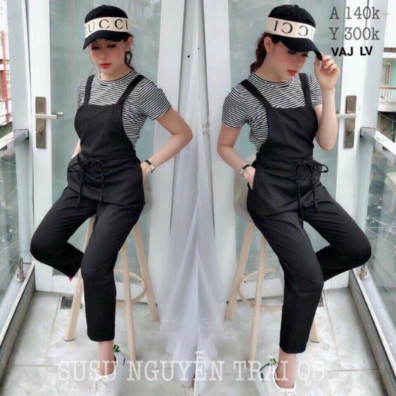 Set yếm hai dây và áo phông cotton