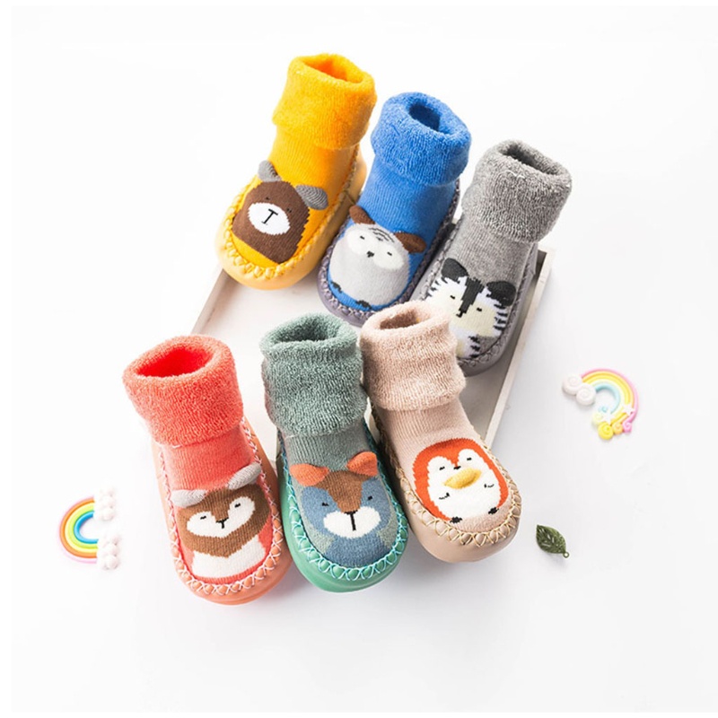 Đôi Vớ Cotton Mềm Giữ Ấm Chống Trượt Cho Bé Tập Đi