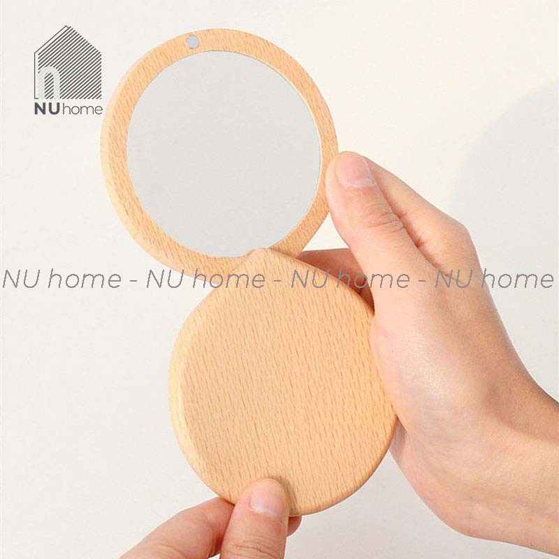 nuhome.vn | Gương trang điểm bỏ túi mini bằng gỗ Teki, gương được thiết kế nhỏ gọn, mộc mạc và đẹp mắt