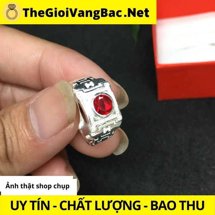 Nhẫn bạc dành cho bé trai hột tròn đính đá đỏ