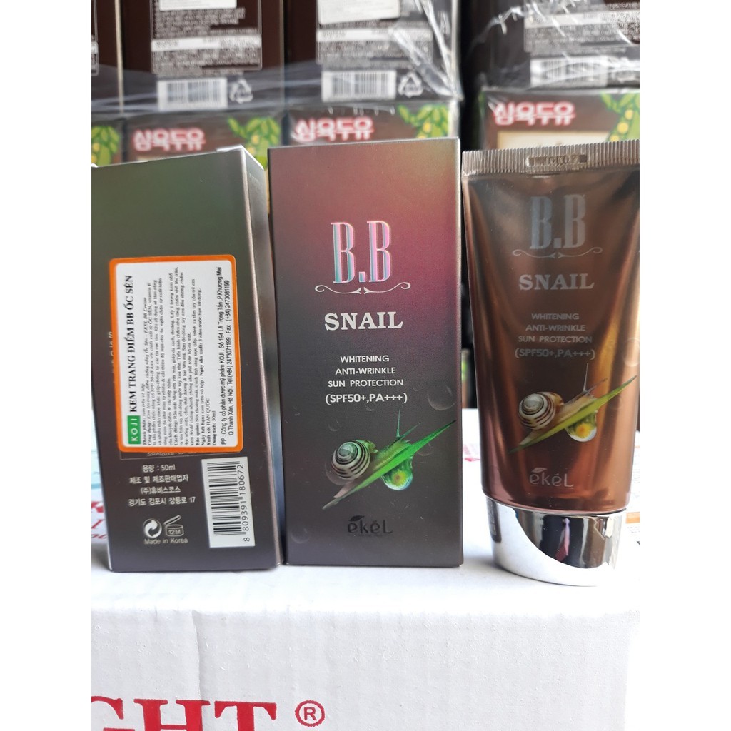 Kem nền trang điểm Ekel BB Cream chính hãng Hàn Quốc giúp chống lại tia cực tím cải thiện độ mịn da làm mờ nếp nhăn | BigBuy360 - bigbuy360.vn