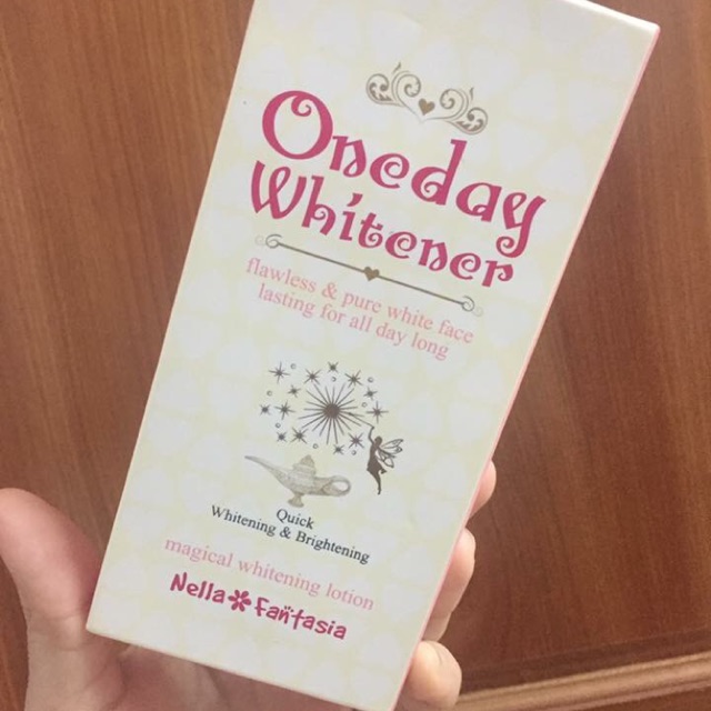 Dưỡng thể trắng da Oneday whitener