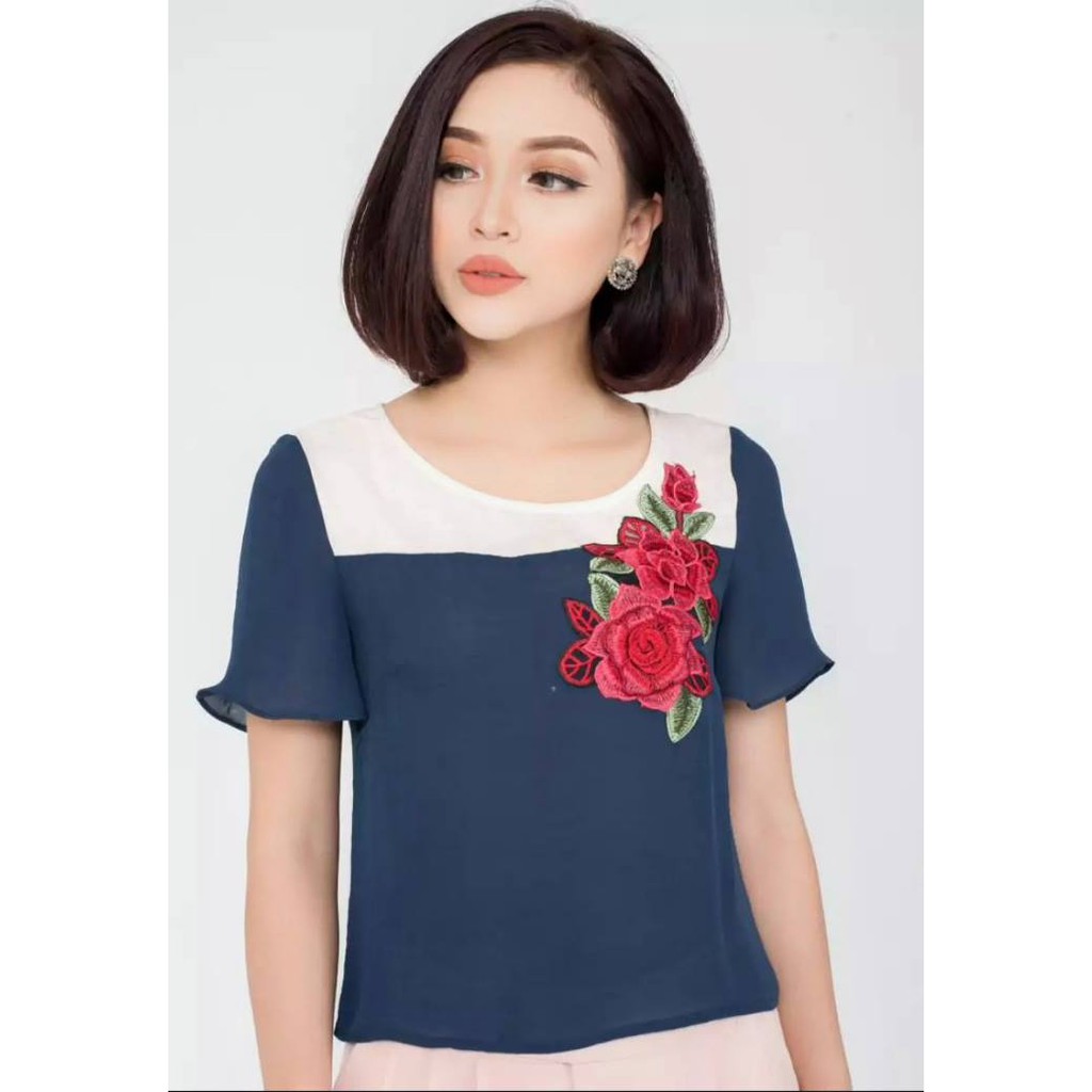 Áo voan nữ cổ tròn tay ngắn thêu hoa hồng màu xanh dương