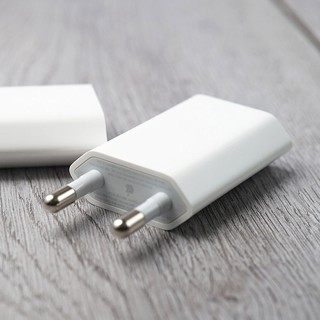 Củ sạc dẹt iphone 7/8/x zin chính hãng bảo hành 12 tháng