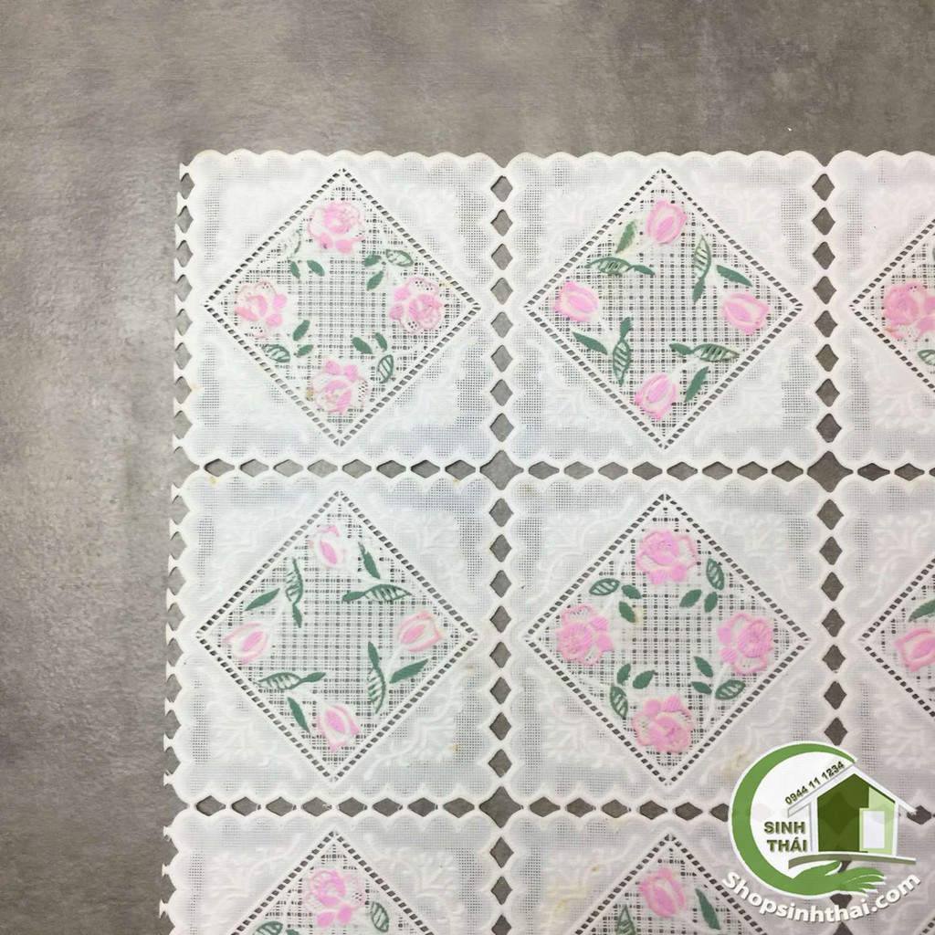 Khăn trải bàn bằng nhựa -