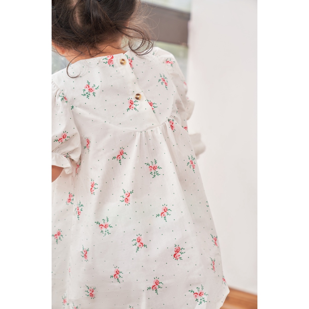 [deal hot] Váy đầm cho bé gái - Váy hoa hoạ tiết cổ xẻ thêu Zara siêu đẹp size 1-5t