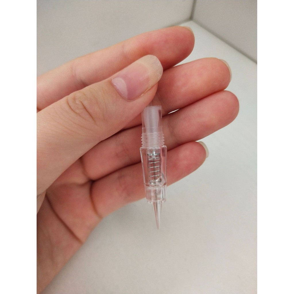 Kim lò xo , kim máy Charm , Thần thánh tích điện