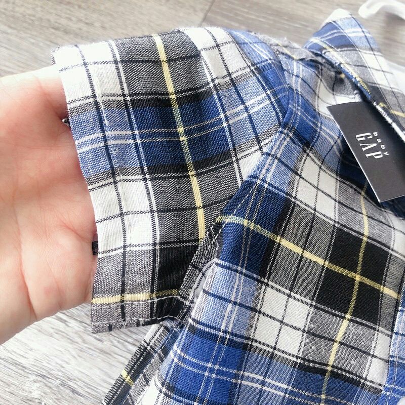 Body romper đùi Gap sơ mi bé trai