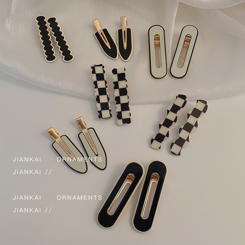 2 Kẹp tóc họa tiết caro đơn giản phong cách Hàn Quốc sành điệu