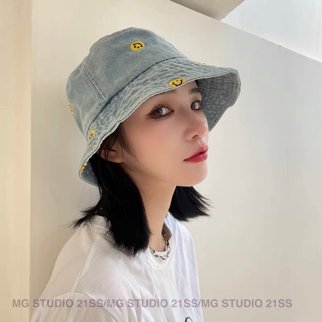 Mũ bucket MG STUDIO thêu họa tiết mặt cười