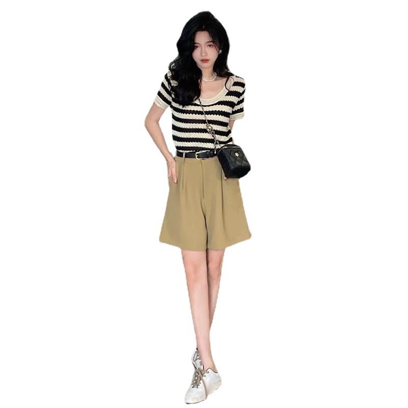 Áo Thun Tay Ngắn Họa Tiết Sọc Thời Trang Cho Nữ