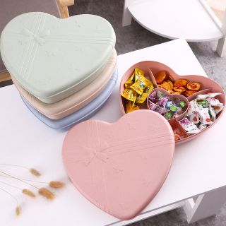 Khay đựng bánh kẹo hình tim nơ