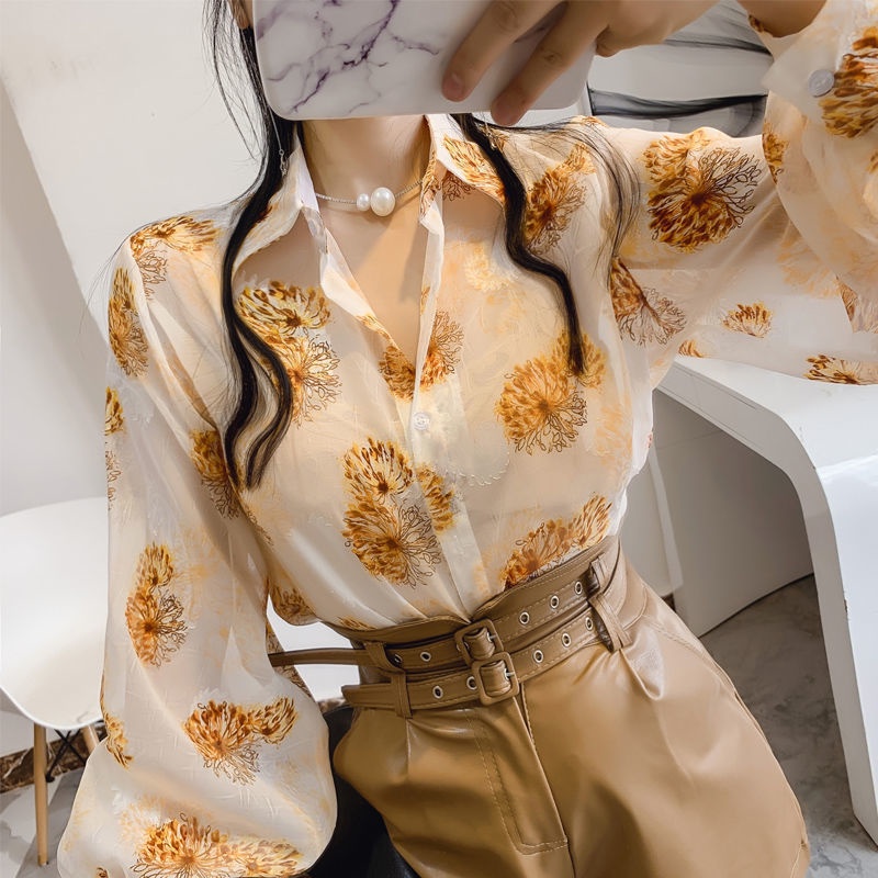 Áo voan tay phồng họa tiết in ấn phong cách trưởng thành chống nắng thời trang mùa hè Hàn Quốc cho nữ
