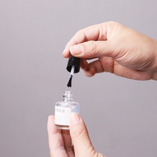 Phủ bóng đất sét làm cracking clay