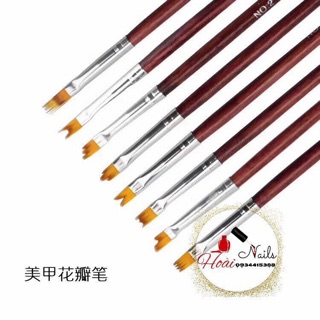 Bộ cọ bản vẽ hoa cán gỗ (8 cây)