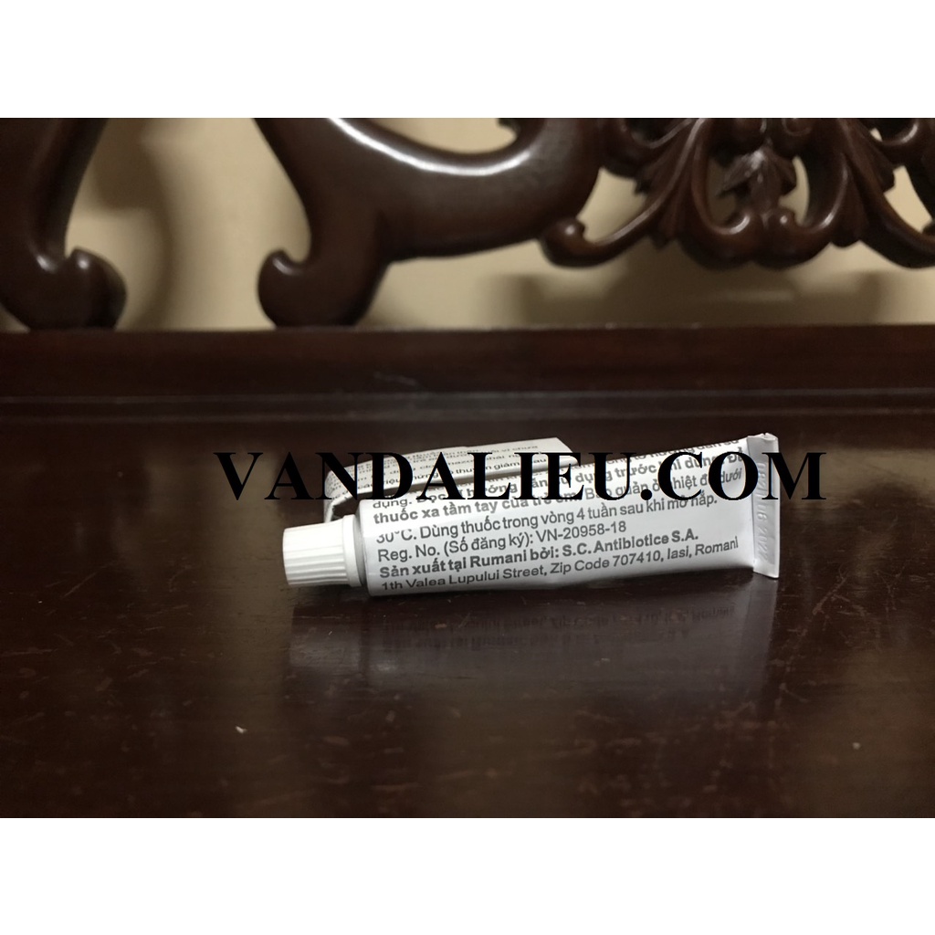 KEM BÔI DA JETRY 1% TUB 15G