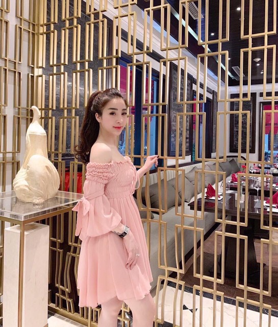 Đầm trễ vai nhún cột nơ tay - Hình sàn chụp thật | BigBuy360 - bigbuy360.vn