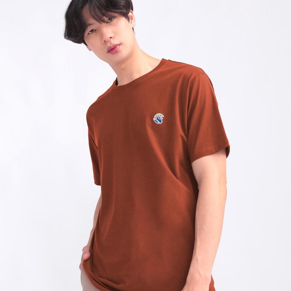 Áo thun thêu hình chim công thời trang nam M207⭐Makasi,)