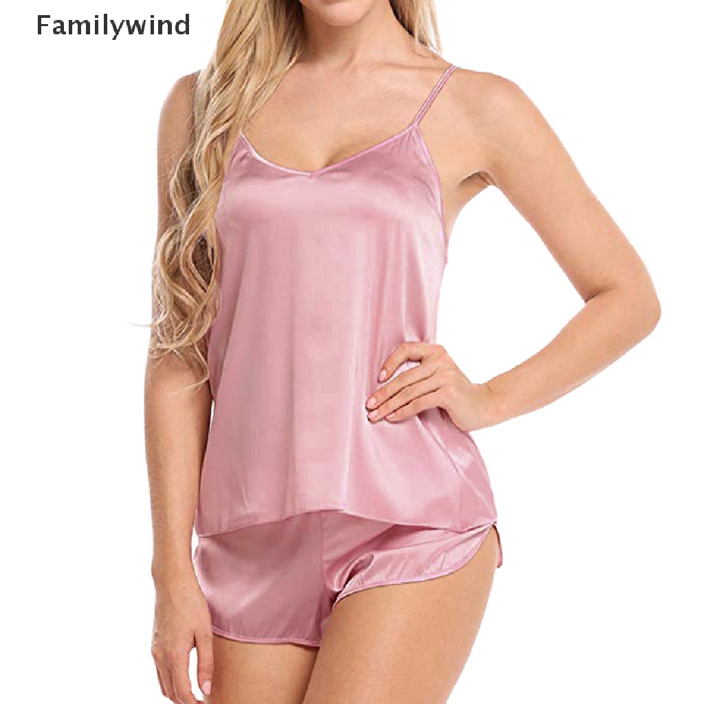 Bộ đồ ngủ áo hai dây cổ chữ v phối quần short vải lụa thời trang quyến rũ cho nữ