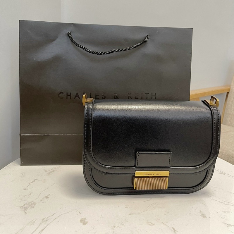 [XẢ KHO SỐC] Túi Cê Ka Bì Thư  khuy cài size 22cm loại đẹp (KO HỘP)