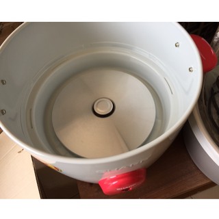 Nồi cơm điện Sharp 1.8 lít KSH-D18 Nhập Thailand nắp rời