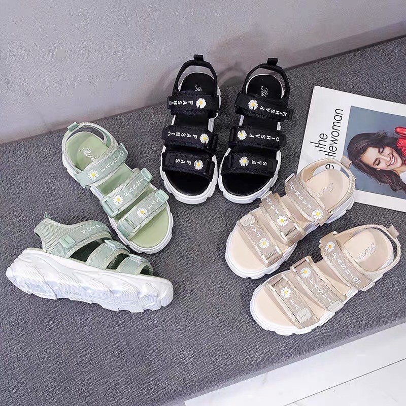Sandal Nữ Hoa Cúc Học Sinh 3 Quai , dép nữ quai hậu dáng xinh